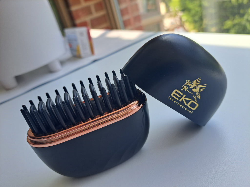 EKO Portable Mini Hair Straightener Brush – Cordless, Rechargeable, Ceramic Coating